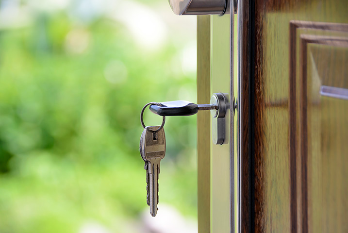 A2B Locks are able to provide local locksmiths in Burntwood to repair your broken locks. 